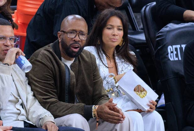February 26, 2026, Inglewood, California, USA: Kenny Smith and Tia Jurcic attend the NBA, Basketball Herren, USA regular season game between the of the Los Angeles Clippers and the Minnesota Timberwolves on Thursday February 26, 2026 at Intuit Dome Arena in Inglewood, California. Clippers lose to Timberwolves, 88-94. JAVIER ROJAS PI Clippers Lose To Timberwolves, 88-94  - ZUMAp124 20260226_zaa_p124_179 Copyright: xJavierxRojasx