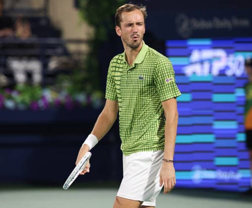 Daniil Medvedev jubelt nach dem Sieg, Jubel, Freude, Emotion, Dubai Duty Free Tennis Championships, Dubai, U.A.E. Tennis - Dubai Tennis Championships 2026 - ATP, Tennis Herren - Dubai Duty Free Tennis Stadium - Dubai - - United Arab Emirates - 28 February 2026. Copyright: xJuergenxHasenkopfx