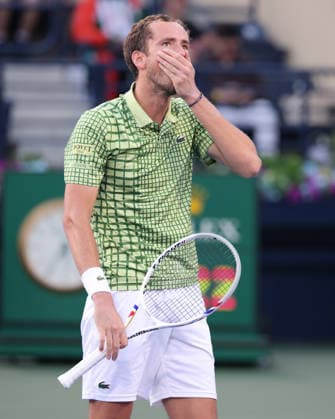 Daniil Medvedev reagiert veraergert,Aerger,enttaeuscht, Enttaeuschung,Emotion, Dubai Duty Free Tennis Championships, Dubai, U.A.E. Tennis - Dubai Tennis Championships 2026 - ATP, Tennis Herren - Dubai Duty Free Tennis Stadium - Dubai - - United Arab Emirates - 28 February 2026. Copyright: xJuergenxHasenkopfx