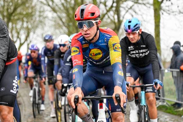 Omloop Het Nieuwsblad 2026 Cycling Race NINOVE, BELGIUM - FEBRUARY 28 : Teutenberg Tim Torn (GER) of Lidl Trek in action during the 81th edition of Omloop Het Nieuwsblad an UCI World Tour 1.UWT one day cycling road race for Men Elite of km with start in Ghent and finish in Ninove on February 28, 2026 in Ninove, Belgium, 28 02 2026 ( Motordriver Kenny Verfaillie - Ninove Belgium  Copyright: xNicoxVereeckenx