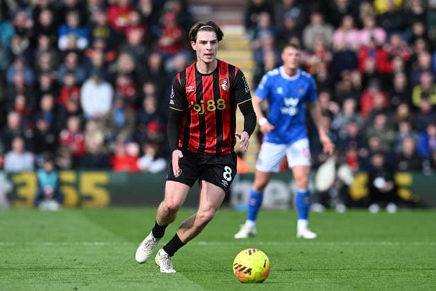 Bournemouth v Sunderland, Premier League Alex Scott (8) of AFC Bournemouth during the Premier League match between Bournemouth and Sunderland at the Vitality Stadium, Bournemouth, UK on 28 February 2026. Bournemouth Vitality Stadium Dorset UK Editorial use only DataCo restrictions apply See www.football-dataco.com , Copyright: xGrahamxHuntx PSI-23826-0052