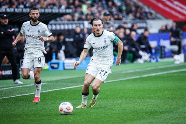 1. Fussball Bundesliga, Borussia Mönchengladbach vs. 1. FC Union Berlin, 28.02.2026 Rocco Reitz (Borussia Mönchengladbach 27) und Franck Honorat (Borussia Mönchengladbach 9) -- 1. Fussball Bundesliga, Borussia Mönchengladbach vs. 1. FC Union Berlin, 28.02.2026, Borussia-Park Mönchengladbach -- DFL REGULATIONS PROHIBIT ANY USE OF PHOTOGRAPHS AS IMAGE SEQUENCES AND OR Q‹UASI-VIDEO. Copyright: xBEAUTIFULxSPORTS Derixx