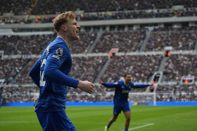 28th February 2026; St James Park, Newcastle, England; Premier League Football, Newcastle United versus Everton; Jarrad Branthwaite of Everton celebrates scoring his sides first goal of the match in the 19th minute  AlecxBrown Content restricted for UK based newspaper