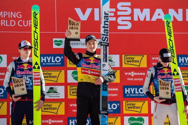 Sport Bilder des Tages SKI FLYING - FIS WC Kulm Bad Mitterndorf BAD MITTERNDORF,AUSTRIA,28.FEB.26 - NORDIC SKIING, Ski jumping, Skispringen, Ski, nordisch SKI FLYING - FIS World Cup, Kulm, men. Image shows Stephan Embacher (AUT), Domen Prevc (SLO) and Jonas Schuster (AUT).  GEPAxpictures xGabrielxLopez