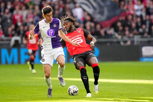Stade Rennais FC v Toulouse FC - Ligue 1 McDonald s 2025 2026 07 Julian VIGNOLO (tfc) - 03 Lilian BRASSIER (srfc) during the Ligue 1 McDonald s match between Rennes and Toulouse at Roazhon Park on February 28, 2026 in Rennes, France. Rennes France  Copyright: xFEPx 776348309