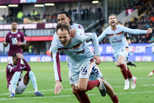 Mikkel Damsgaard (24 Brentford) celebrates his goal during the Premier League match between Burnley and Brentford at Turf Moor in Burnley, England on 28th February 2026. Copyright: xSeanxChandlerx xSPPx Sportspressphoto_SPR98579