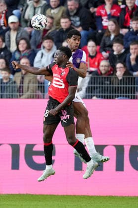Stade Rennais FC v Toulouse FC - Ligue 1 McDonald s 2025 2026 24 Dayann METHALIE (tfc) - 18 Mahamadou NAGIDA (srfc) during the Ligue 1 McDonald s match between Rennes and Toulouse at Roazhon Park on February 28, 2026 in Rennes, France. Rennes France  Copyright: xFEPx 776348309