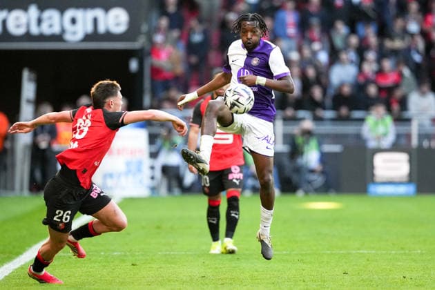 Stade Rennais FC v Toulouse FC - Ligue 1 McDonald s 2025 2026 12 Warren KAMANZI (tfc) during the Ligue 1 McDonald s match between Rennes and Toulouse at Roazhon Park on February 28, 2026 in Rennes, France. Rennes France  Copyright: xFEPx 776348309