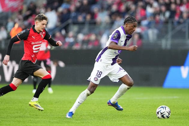 Stade Rennais FC v Toulouse FC - Ligue 1 McDonald s 2025 2026 18 Pape Demba DIOP (tfc) during the Ligue 1 McDonald s match between Rennes and Toulouse at Roazhon Park on February 28, 2026 in Rennes, France. Rennes France  Copyright: xFEPx 776348309