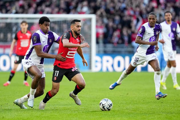 Stade Rennais FC v Toulouse FC - Ligue 1 McDonald s 2025 2026 24 Dayann METHALIE (tfc) - 11 Mousa TAMARI (srfc) during the Ligue 1 McDonald s match between Rennes and Toulouse at Roazhon Park on February 28, 2026 in Rennes, France. Rennes France  Copyright: xFEPx 776348309