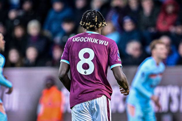 28th February 2026; Turf Moor, Burnley, Lancashire, England; Premier League Football, Burnley versus Brentford; Lesley Ugochukwu of Burnley  LeexDurkin