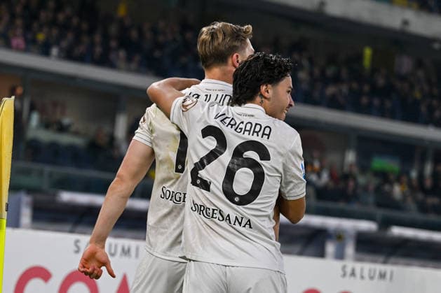 CALCIO - Serie A - Hellas Verona FC vs SSC Napoli Napoli s Rasmus Hojlund celebrates after scoring a goal during Hellas Verona FC vs SSC Napoli, Italian soccer Serie A match in Verona, Italy, February 28 2026 Verona Italy  Copyright: xIPAxSport ABACAx
