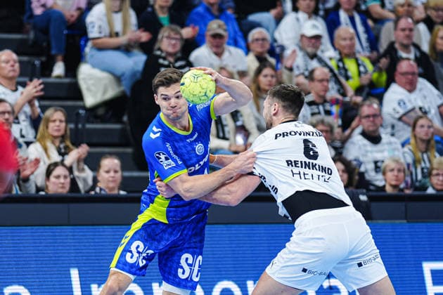 Kay Smits (VfL Gummersbach, 31), Harald Reinkind (THW Kiel, 06) GER, THW Kiel vs. VfL Gummersbach, Handball, 1. Bundesliga, Spieltag 23, Saison 2025 2026, 28.02.2026 GER, THW Kiel vs. VfL Gummersbach, Handball, 1. Bundesliga, Spieltag 23, Saison 2025 2026, 28.02.2026 Kiel Copyright: xEibner-Pressefoto MarcelxvonxFehrnx EP_MFN