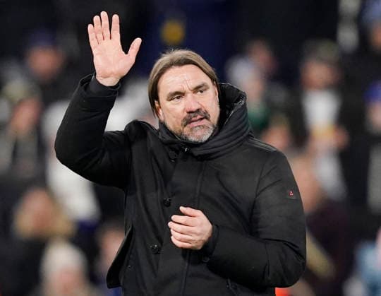 Leeds, England, 28th February 2026. Daniel Farke manager of Leeds United waves to the fans after receiving a red card at the end of the game during the Leeds United vs Manchester City Premier League match at Elland Road, Leeds. Picture credit should read: Andrew Yates Sportimage EDITORIAL USE ONLY. No use with unauthorised audio, video, data, fixture lists, club league logos or live services. Online in-match use limited to 120 images, no video emulation. No use in betting, games or single club league player publications. SPI_108_AY_Leeds_Man_City SPI-4565-0105