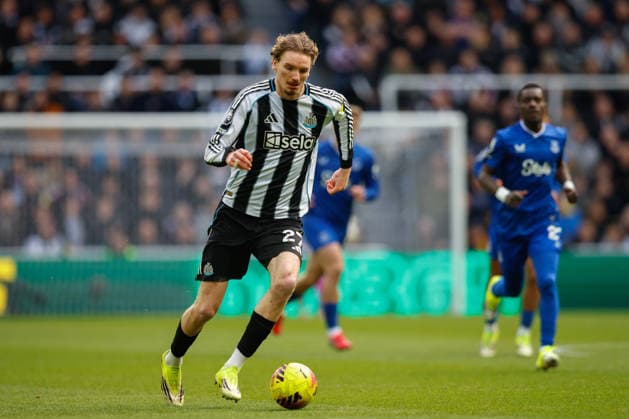 Newcastle United v Everton, Premier League Nick Woltemade of Newcastle United runs at goal during the Premier League match between Newcastle United and Everton at St. James s Park, Newcastle, UK on 28 February 2026. Newcastle St. James s Park Tyne and Wear UK Editorial use only DataCo restrictions apply See www.football-dataco.com , Copyright: xCraigxCowanx PSI-23820-0178