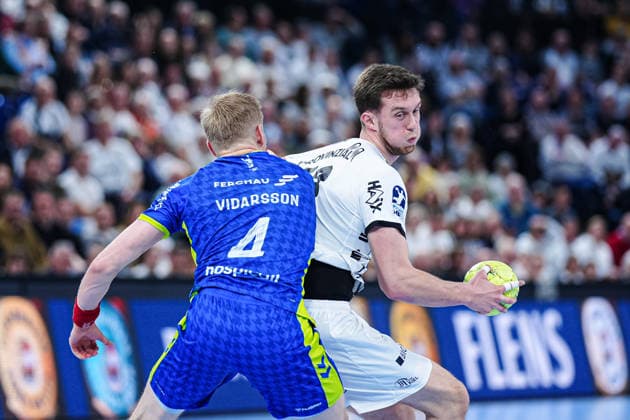 Ellidi Snaer Vidarsson (VfL Gummersbach, 04), Nikola Bilyk (THW Kiel, 53) GER, THW Kiel vs. VfL Gummersbach, Handball, 1. Bundesliga, Spieltag 23, Saison 2025 2026, 28.02.2026 GER, THW Kiel vs. VfL Gummersbach, Handball, 1. Bundesliga, Spieltag 23, Saison 2025 2026, 28.02.2026 Kiel Copyright: xEibner-Pressefoto MarcelxvonxFehrnx EP_MFN