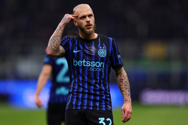 Federico Dimarco (Fc Internazionale) celebrates after scoring his team s first goal, Serie A, FC Internazionale v Genoa CFC, Giuseppe Meazza, February 28, 2026, Milan, Italy.