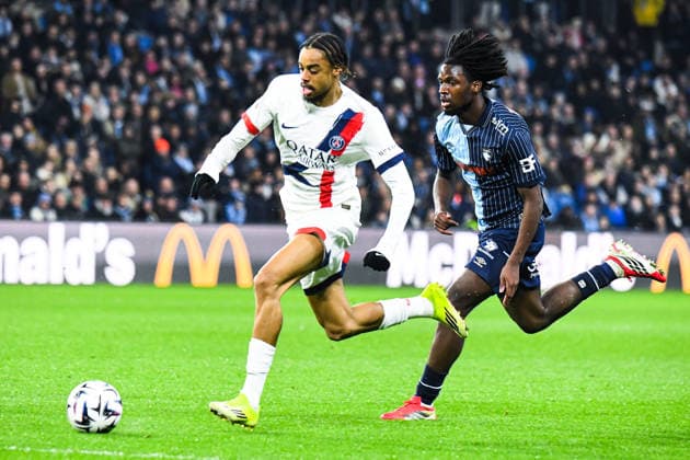 FOOTBALL : AC Le Havre vs Paris SG - Ligue 1 McDonald s - JournÃ e 24 - 28 02 2026 Bradley Barcola (Paris SG) Stephan Zagadou (AC Le Havre) Le HavreFrance  Copyright: xBaptistexAutissierx
