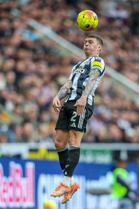 Newcastle United v Everton, Premier League Kieran Trippier Of Newcastle United during the Newcastle United v Everton Premier League match at St. James Park, Newcastle Upon Tyne, England on 28 February 2026 Credit: Lee Keuneke Every Second Media Editorial use only. All images are copyright Every Second Media Limited. No images may be reproduced without prior permission. All rights reserved. Premier League and Football League images are subject to licensing agreements with Football DataCo Limited. see https: www.football-dataco.com Copyright: xIMAGO EveryxSecondxMediax ESM-1827-0201 LeexKeunekex xEveryxSecondxMediax