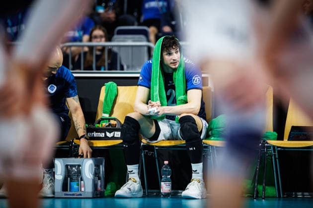 28.02.2026, SAP Arena, Mannheim Volleyball, DVV-Pokal Finale, VfB Friedrichshafen vs. SVG Lüneburg Lueneburg Gustavo Antonio Maciel ( 2 Friedrichshafen) enttäuscht enttaeuscht traurig