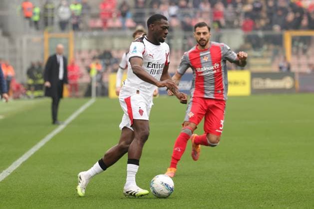 Milan s Youssouf Fofana in action during the Serie A soccer match between Cremonese and Milan at the Giovanni Zini Stadium in Cremona Italy - Sunday, 1 march 2026. - Soccer .  Copyright: xAlbertoxMariani LaPressex