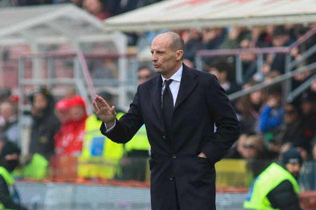March 1, 2026, Cremona, ITALY: AC Milan s Massimiliano Allegri Head Coach gestures during the italian soccer,Serie A match between US Cremonese vs AC Milan on March 01, 2026 at the Giovanni Zini stadium in Cremona, Italy. ANSA . Soccer: Serie A; Cremonese Vs Milan  - ZUMAa110 20260301_zaf_a110_123 Copyright: xDavidexCasentinix