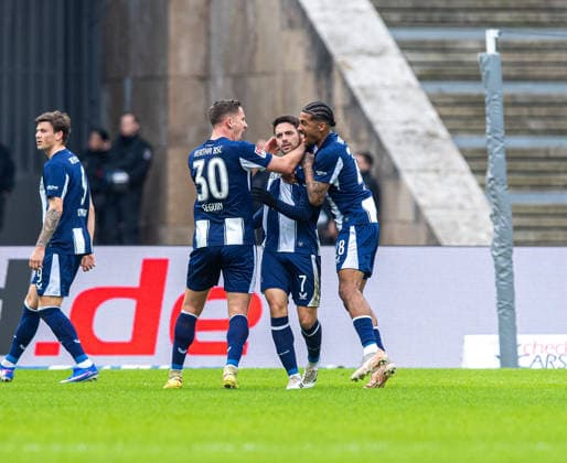 Fussball, Herren, Saison 2025 2026, 2. Bundesliga (24. Spieltag), Hertha BSC - 1. FC Nürnberg, v.l. Dawid Kownacki (Hertha BSC), Paul Seguin (Hertha BSC), Josip Brekalo (Hertha BSC), Jeremy Dudziak (Hertha BSC), Jubel nach Tor zum 1:0, 01.03. 2026,