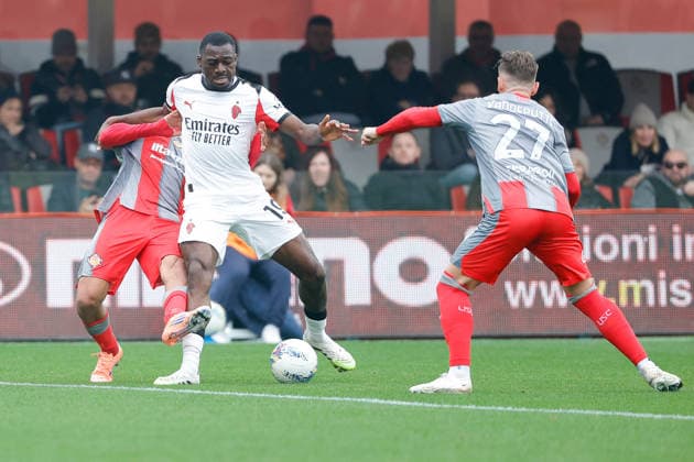 CALCIO - Serie A - US Cremonese vs AC Milan Youssouf Fofana of AC Milan under pressure from Youssef Maleh of US Cremonese during the match of 6th day of the Serie A Championship between US Cremonese vs AC Milan at the Giovanni Zini Stadium on 1 March 2026 in Cremona, CR. Cremona Italy  Copyright: xIPAxSport ABACAx