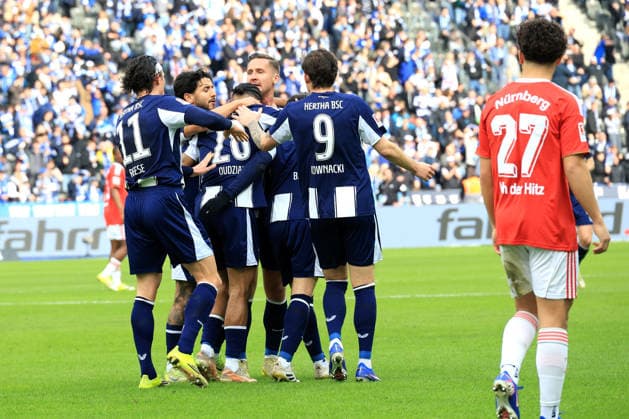 DEU, DFL, 2. FBL, Hertha BSC vs. 1.FC Nuernberg, 01.03.2026, Berliner Olympiastadion, Berlin, DEU, DFL, 2. FBL, Hertha BSC vs. 1.FC Nuernberg, im Bild 1:0 durch Josip Brekalo (Hertha BSC Berlin 7), Hertha-Spielerkreis DFL - regulations prohibit any use of Photographs as image sequences and or quasi-video