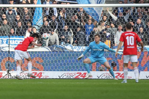 01.03.2026, xtgx, Fussball - 2.Bundesliga Hertha BSC Berlin - 1.FC Nuernberg emspor, v.l. Tor zum 1:1 durch Tom Baack (Nuernberg, 5) (DFL DFB REGULATIONS PROHIBIT ANY USE OF PHOTOGRAPHS as IMAGE SEQUENCES and or QUASI-VIDEO) Berlin