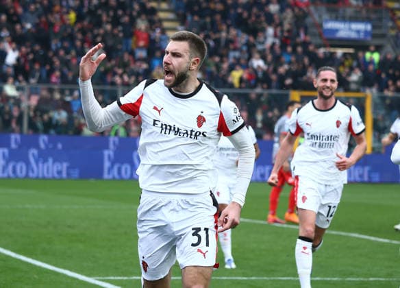Milan Strahinja PavloviÄ‡ esultanza. goal 0 -1 during the Serie A soccer match between Cremonese and Milan at the Giovanni Zini in Cremona, north west Italy - Domenica , 1 Marzo 2026. - Soccer .  Copyright: xAlbertoxMariani LaPressex