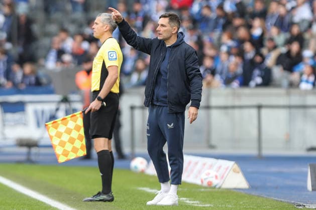 01.03.2026, xtgx, Fussball - 2.Bundesliga Hertha BSC Berlin - 1.FC Nuernberg emspor, v.l. Stefan Leitl (Hertha, Trainer) gibt Anweisungen, gestikuliert mit den Armen, gesticulate, gives instructions (DFL DFB REGULATIONS PROHIBIT ANY USE OF PHOTOGRAPHS as IMAGE SEQUENCES and or QUASI-VIDEO) Berlin
