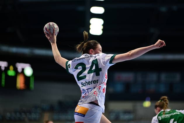 Handball I Frauen I Saison 2025-2026 I 1. HBF I 19. Spieltag I VfL Oldenburg - FRISCH AUF Göppingen I 01.03.2026 Wurf Luisa Scherer (24, FRISCH AUF Göppingen) Oldenburg EWE Arena Niedersachsen Deutschland Copyright: xLobeca FelixxSchlikisx