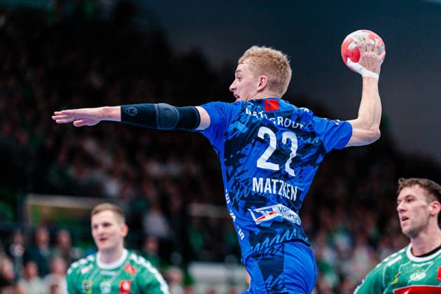 Torben Matzken (TVB Stuttgart, 22) im Torwurf GER, GWD Minden vs. TVB Stuttgart, Handball, 1. Bundesliga, 23. Spieltag, Spielzeit 2025 2026, 01.03.2026 GER, GWD Minden vs. TVB Stuttgart, Handball, 1. Bundesliga, 23. Spieltag, Spielzeit 2025 2026, 01.03.2026 Minden Copyright: xEibner-Pressefoto JanxRollingerx EP_JSK