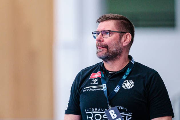Aaron Ziercke (GWD Minden, Trainer) ist enttaeuscht unzufrieden GER, GWD Minden vs. TVB Stuttgart, Handball, 1. Bundesliga, 23. Spieltag, Spielzeit 2025 2026, 01.03.2026 GER, GWD Minden vs. TVB Stuttgart, Handball, 1. Bundesliga, 23. Spieltag, Spielzeit 2025 2026, 01.03.2026 Minden Copyright: xEibner-Pressefoto JanxRollingerx EP_JSK