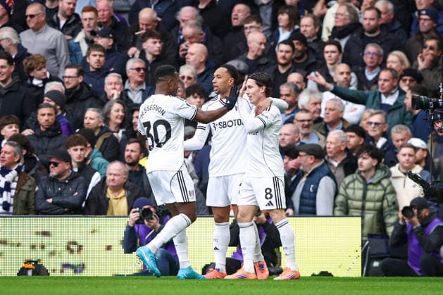 Fulham v Tottenham Hotspur, Premier League GOAL 1-0 Harry Wilson of Fulham scores and celebrates during the Fulham v Tottenham Hotspur Premier League match at Craven Cottage, London, England on 1 March 2026 Credit: Ian Stephen Every Second Media Editorial use only. All images are copyright Every Second Media Limited. No images may be reproduced without prior permission. All rights reserved. Premier League and Football League images are subject to licensing agreements with Football DataCo Limited. see https: www.football-dataco.com Copyright: xIMAGO EveryxSecondxMediax ESM-1828-0019 IanxStephenx xEveryxSecondxMediax