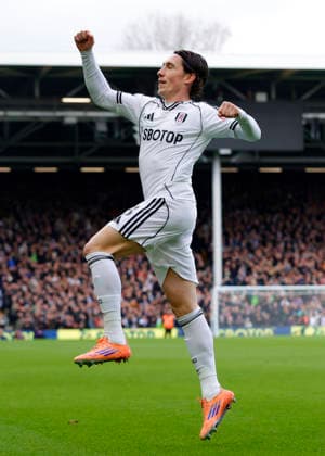 Fulham v Tottenham Hotspur, London, UK -01 Mar 2026 Goal celebrations for Harry Wilson of Fulham fc during the Premier League match between Fulham and Tottenham Hotspur at Craven Cottage, London on 01 March 2026 ( London Craven Cottage London England Copyright: xTomxCusden PPAUKx PPA-252179