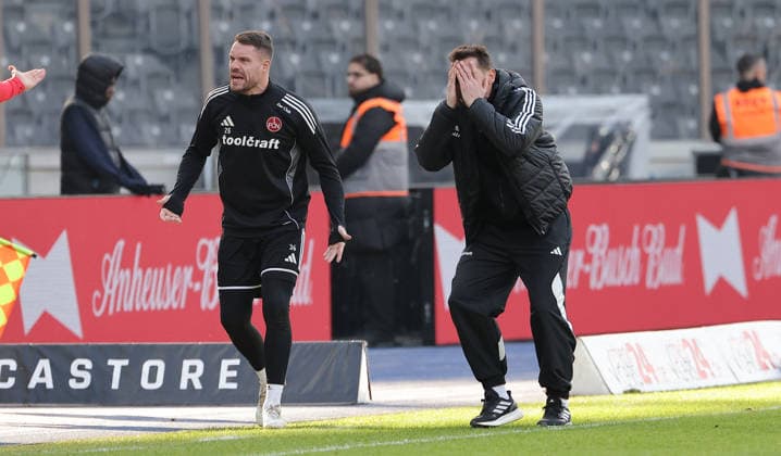 Trainer Miroslav Klose enttäuscht, Torwart Christian Mathenia Enttäuschung, dahinter Torwart Christian Mathenia Fußball Fussball DFL 2. Bundesliga Herren 24. Spieltag Saison 2025 2026 01.03.2026 Hertha BSC Berlin vs. 1.FC Nürnberg FCN DFL regulations prohibit any use of photographs as image sequences and or quasi-video