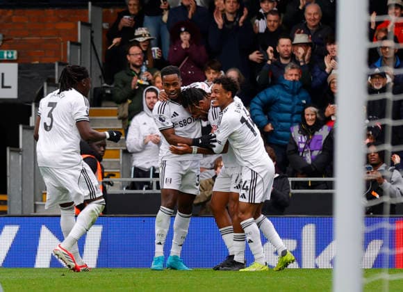 Fulham v Tottenham Hotspur, London, UK -01 Mar 2026 Goal celebrations for Alex Iwobi of Fulham fc during the Premier League match between Fulham and Tottenham Hotspur at Craven Cottage, London on 01 March 2026 ( London Craven Cottage London England Copyright: xTomxCusden PPAUKx PPA-252184
