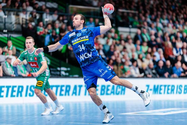 Kai Haefner (TVB Stuttgart, 34) beim Siebenmeter 7 Meter Wurf GER, GWD Minden vs. TVB Stuttgart, Handball, 1. Bundesliga, 23. Spieltag, Spielzeit 2025 2026, 01.03.2026 GER, GWD Minden vs. TVB Stuttgart, Handball, 1. Bundesliga, 23. Spieltag, Spielzeit 2025 2026, 01.03.2026 Minden Copyright: xEibner-Pressefoto JanxRollingerx EP_JSK