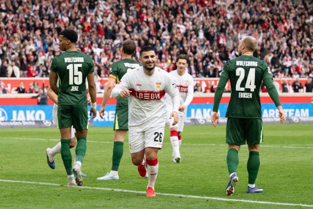 Tor zum. 1:0 durch Deniz Undav (VfB Stuttgart 26), Jubel, Torjubel. Bejubelt sein Tor. GER, VfB Stuttgart vs. VfL Wolfsburg, Fussball, Herren, 1. Bundesliga, 24. Spieltag, Spielzeit 2025 2026, 01.03.2026, DFL DFB REGULATIONS PROHIBIT ANY USE OF PHOTOGRAPHS AS IMAGE SEQUENCES AND OR QUASI-VIDEO, GER, VfB Stuttgart vs. VfL Wolfsburg, Fussball, Herren, 1. Bundesliga, 24. Spieltag, Spielzeit 2025 2026, 01.03.2026 Stuttgart