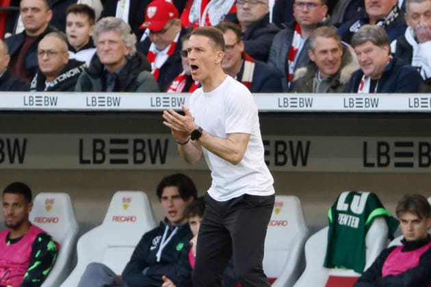 Daniel Bauer (VfL Wolfsburg Trainer) , Deutschland, Fussball, 1. Bundesliga, 24.Spieltag, 2025 2026, VfB Stuttgart vs. VfL Wolfsburg, 01.03.2026, Stuttgart MHP Arena Deutschland
