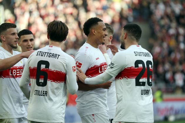 01.03.26 VfB Stuttgart - VfL Wolfsburg Deutschland, Stuttgart, 01.03.2026, Fussball, Bundesliga, Saison 2025 2026, VfB Stuttgart - VfL Wolfsburg: Jamie Leweling (VfB Stuttgart); Jubel Tor 3:0 Leweling.