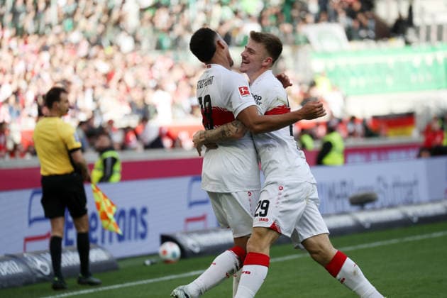 01.03.26 VfB Stuttgart - VfL Wolfsburg Deutschland, Stuttgart, 01.03.2026, Fussball, Bundesliga, Saison 2025 2026, VfB Stuttgart - VfL Wolfsburg: Jamie Leweling (VfB Stuttgart); Jubel Tor 3:0 Leweling.