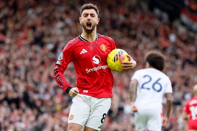 Manchester United, ManU v Crystal Palace - Premier League Bruno Fernandes of Manchester United celebrates during the Premier League match between Manchester United and Crystal Palace at Old Trafford on March 1, 2026 in Manchester, England. WARNING! This Photograph May Only Be Used For Newspaper And Or Magazine Editorial Purposes. May Not Be Used For Publications Involving 1 player, 1 Club Or 1 Competition Without Written Authorisation From Football DataCo Ltd. For Any Queries, Please Contact Football DataCo Ltd on +44 (0) 207 864 9121 Manchester Old Trafford England United Kingdom Copyright: xAllstarxPicturexLibraryxLtdx