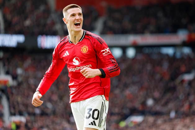 Manchester United, ManU v Crystal Palace - Premier League Benjamin Sesko of Manchester United celebrates 2nd goal during the Premier League match between Manchester United and Crystal Palace at Old Trafford on March 1, 2026 in Manchester, England. WARNING! This Photograph May Only Be Used For Newspaper And Or Magazine Editorial Purposes. May Not Be Used For Publications Involving 1 player, 1 Club Or 1 Competition Without Written Authorisation From Football DataCo Ltd. For Any Queries, Please Contact Football DataCo Ltd on +44 (0) 207 864 9121 Manchester Old Trafford England United Kingdom Copyright: xAllstarxPicturexLibraryxLtdx