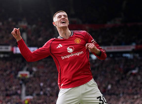 Manchester, England, 1st March 2026. Benjamin Sesko of Manchester United, ManU celebrates scoring the second goal during the Manchester United vs Crystal Palace Premier League match at Old Trafford, Manchester. Picture credit should read: Andrew Yates Sportimage EDITORIAL USE ONLY. No use with unauthorised audio, video, data, fixture lists, club league logos or live services. Online in-match use limited to 120 images, no video emulation. No use in betting, games or single club league player publications. SPI_070_AY_Man_Utd_Palace SPI-4566-0070