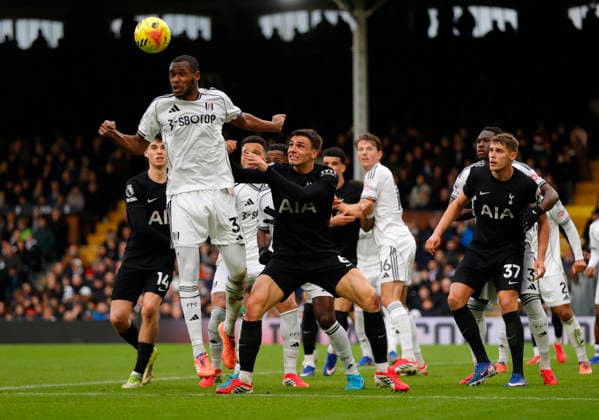 Fulham v Tottenham Hotspur, London, UK -01 Mar 2026 Issa Diop of Fulham fc during the Premier League match between Fulham and Tottenham Hotspur at Craven Cottage, London on 01 March 2026 ( London Craven Cottage London England Copyright: xTomxCusden PPAUKx PPA-252196