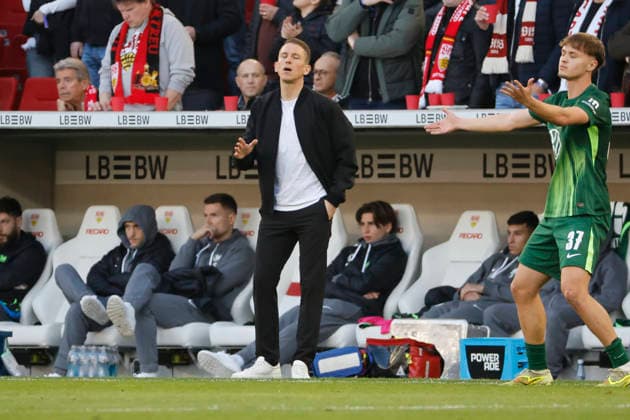 Daniel Bauer (VfL Wolfsburg Trainer) , Deutschland, Fussball, 1. Bundesliga, 24.Spieltag, 2025 2026, VfB Stuttgart vs. VfL Wolfsburg, 01.03.2026, Stuttgart MHP Arena Deutschland