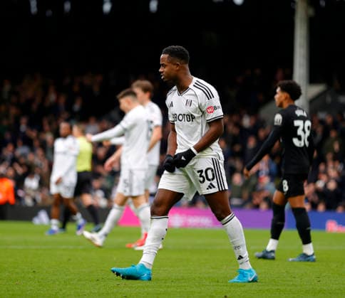 Fulham v Tottenham Hotspur, London, UK -01 Mar 2026 Ryan Sessegnon of Fulham fc celebrates after winning during the Premier League match between Fulham and Tottenham Hotspur at Craven Cottage, London on 01 March 2026 ( London Craven Cottage London England Copyright: xTomxCusden PPAUKx PPA-252206